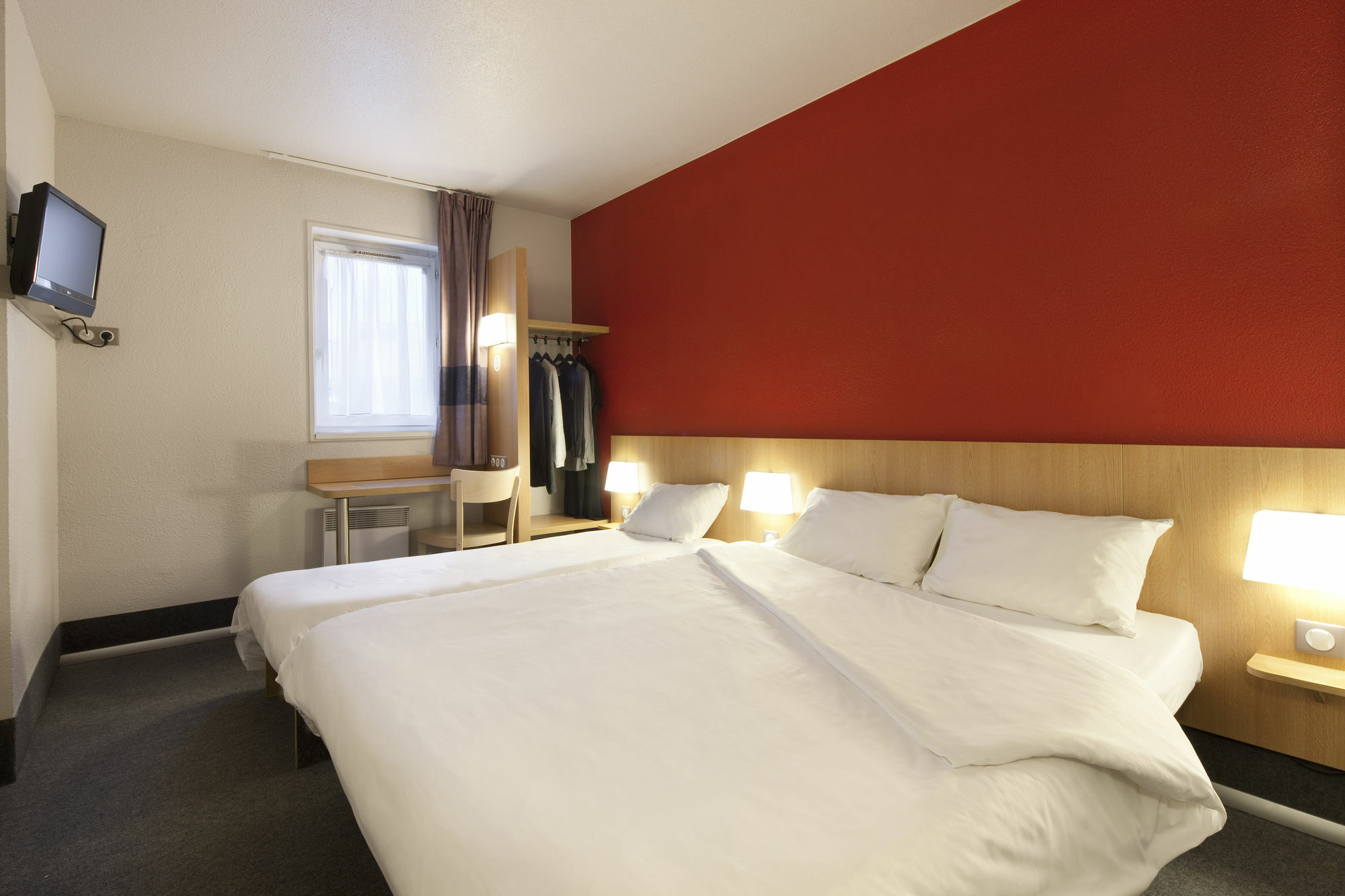B&B Hotel Valence Sud Exterior foto